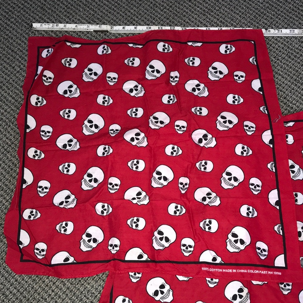 Alexander McQueen Red Skull Print Pocket Square pair